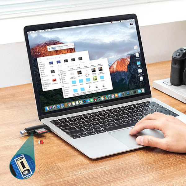 Ugreen SD/microSD Kortläsare Adapter (USB-A/USB-C) Svart (CM304)