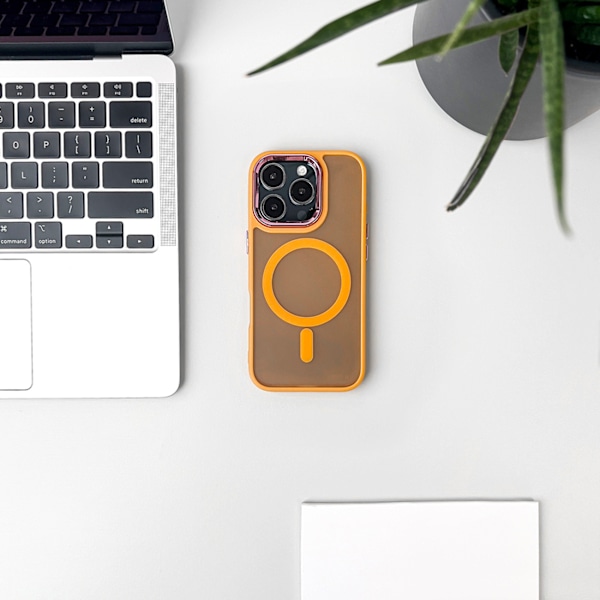 Magnetiskt Skal med MagSafe för iPhone 16 Pro - Orange