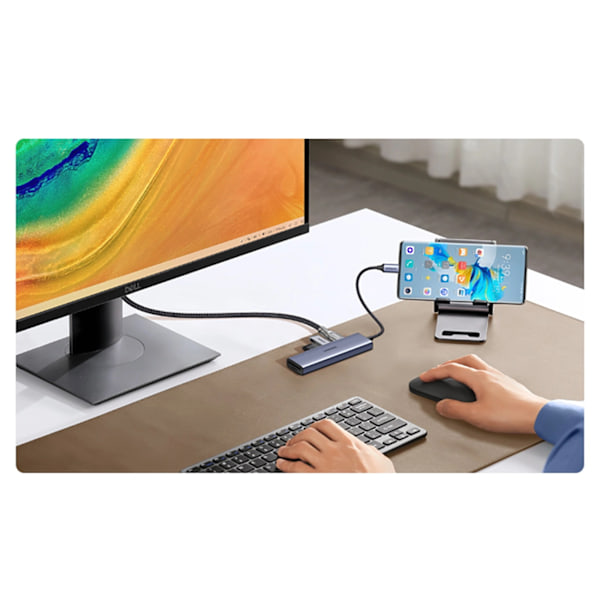 Ugreen CM511 6-i-1 USB-C Hub: HDMI / 3x USB-A 3.0 / SD/TF-kortlä