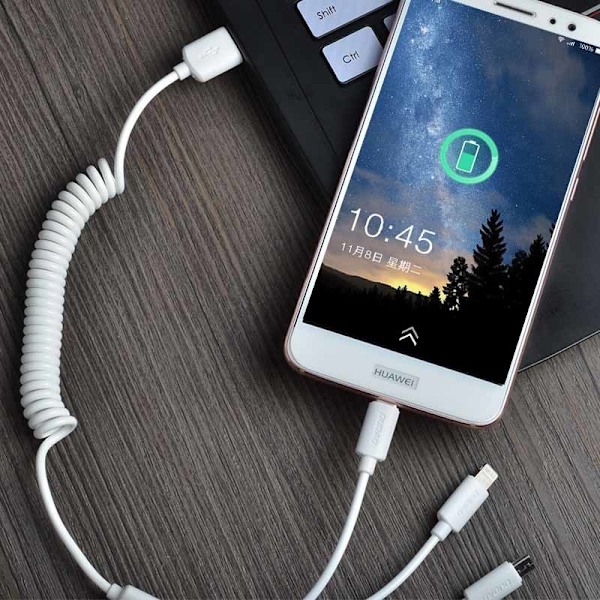 Dudao Biladdare Set: Dubbel USB 2.4A + 3-i-1 Kabel Lightning/Typ