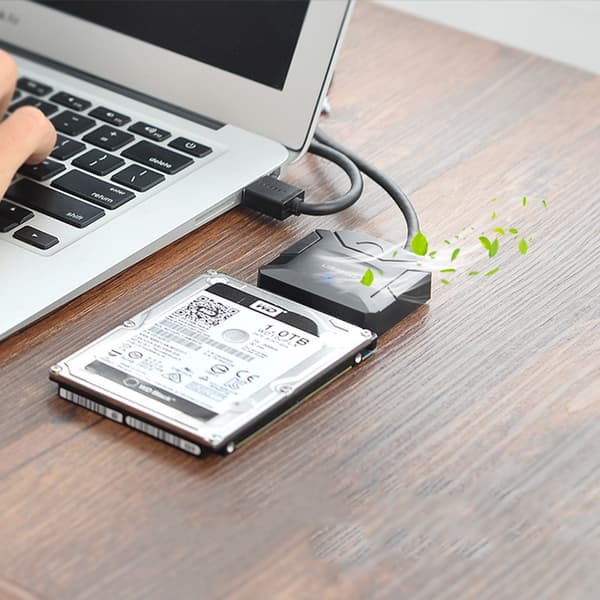Ugreen USB-A 3.0 till SATA Adapter för 2.5''/3.5'' Hårddiskar -