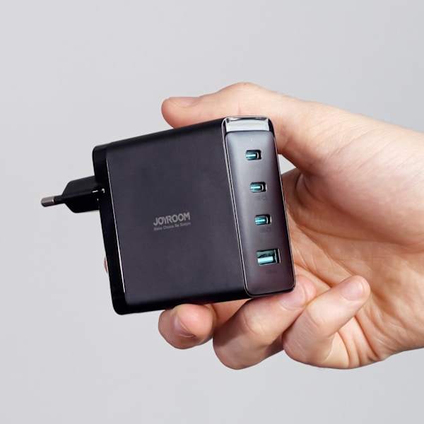 Joyroom JR-TCG04EU Svart GaN Laddare 100W 3x USB-C USB-A + USB-C