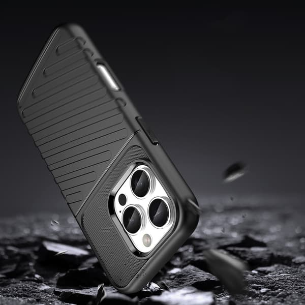 Silikonfodral Thunder Case för iPhone 16 Pro - svart