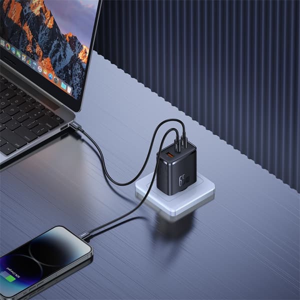 Baseus Cube Pro GaN-laddare 65W med 2x USB-C och USB-A - Svart