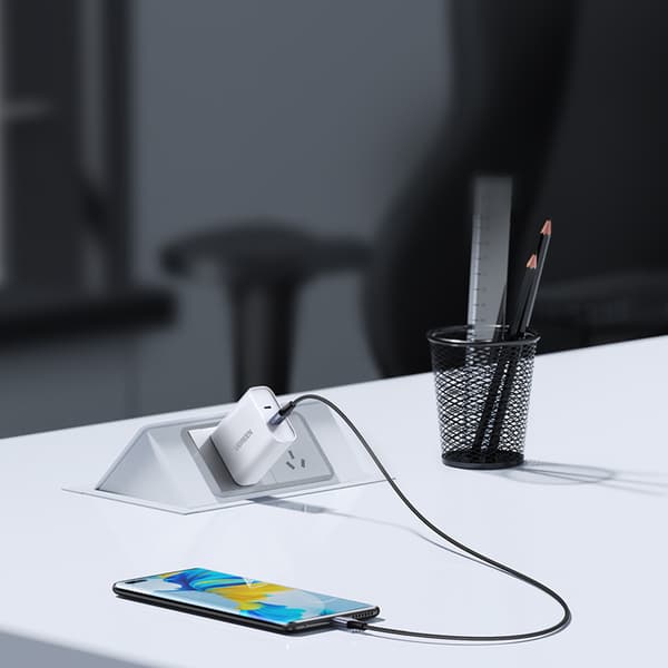 Ugreen USB Typ C - Typ C Kabel/ Power Delivery 240W/ 5A/ 2m/ Grå