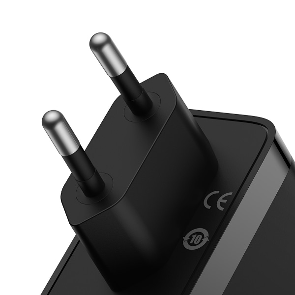 Baseus GaN5 Pro Snabbladdare 2xUSB-C+USB 140W EU Svart (CCGP1002