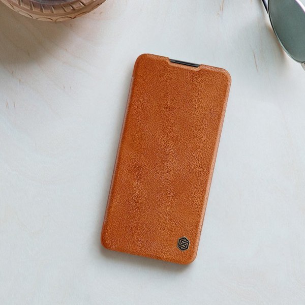 Nillkin Qin Läderfodral för Xiaomi Redmi Note 9T 5G Brun
