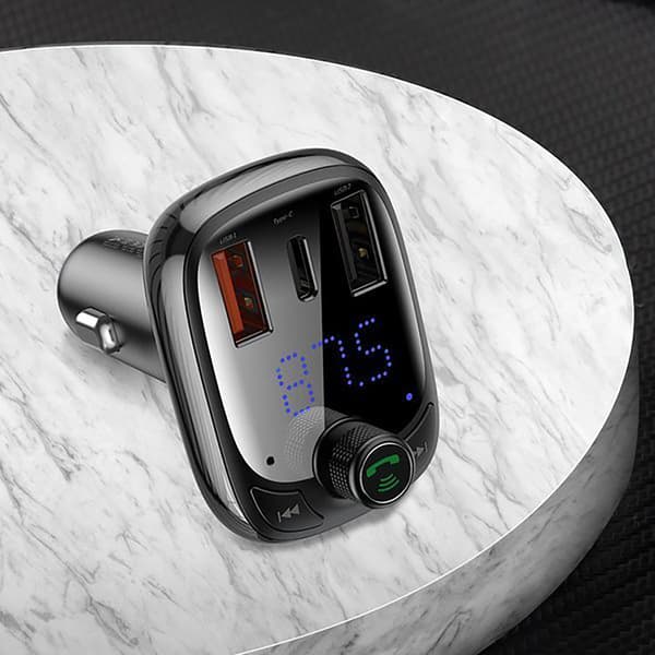 Baseus S-13 Bluetooth-sändare och billaddare (Overseas Edition)