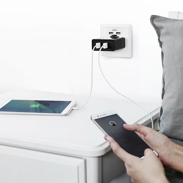 Ugreen Väggladdare 2xUSB-A 36W QC3.0 Svart (CD161)