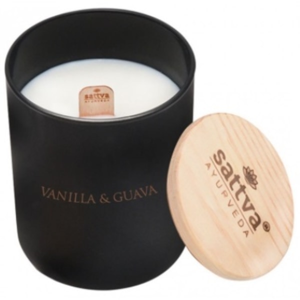 Vanilj & Guava Scented Candle 500g