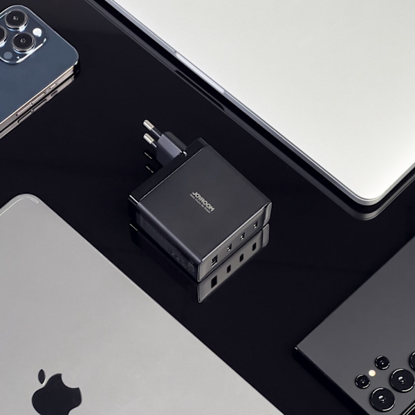 Joyroom JR-TCG04EU Svart GaN Laddare 100W 3x USB-C USB-A + USB-C