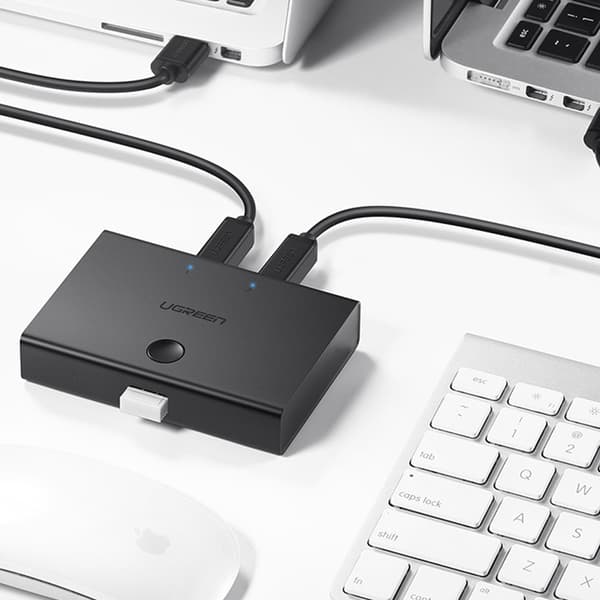Ugreen USB-omkopplare 2xUSB-B till USB-A - svart (30345)