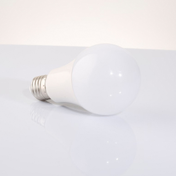 LED E27 12W Motsvarar 100W Glödlampa, 1200LM Varmvit 3000K, Ej dimbar, A60 Stor skruvsockel E27, 220 240V Paket med 6[Energiklass F]