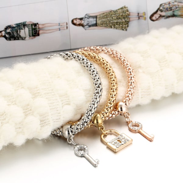 3-delad mode enkel legering nyckellås hänge armband set dekoration med strass