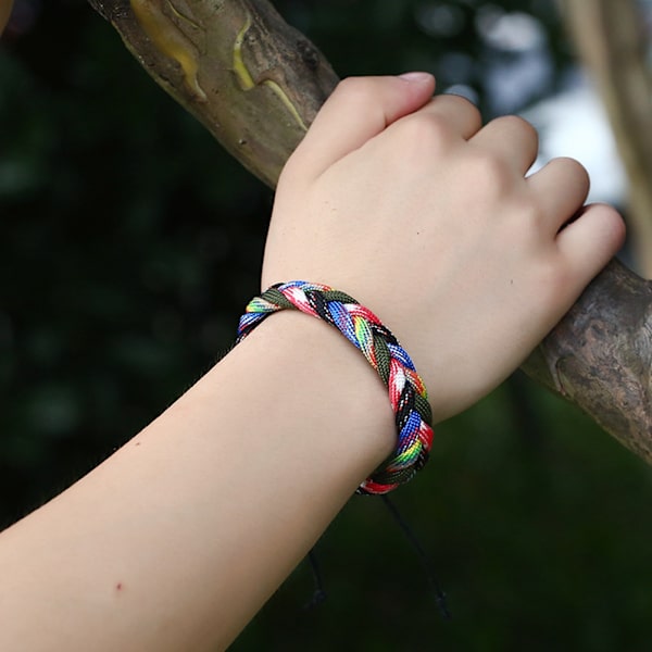 Män kvinnor färgglada vävda armband unisex handgjorda nylon rep armband gåva