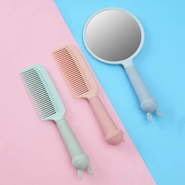 Sminkspegel, att användas för att applicera makeup.