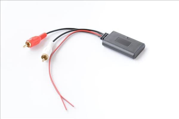 Auton universal 2RCA Lotus uros Bluetooth äänikaapeli RCA Bluetooth AUX -äänikaapeli