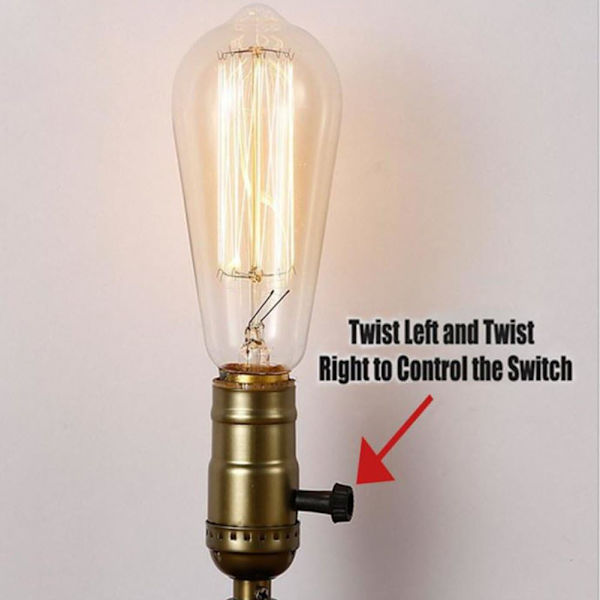 Industriell keramisk bordlampe i tre med E27-sokkel, antikk design