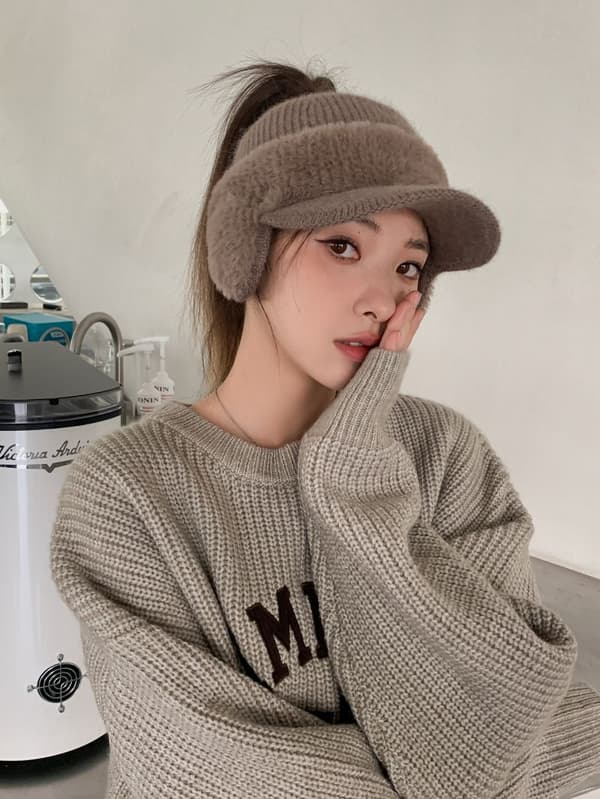 Varm hul topp hestehale strikket baseballcaps, khaki