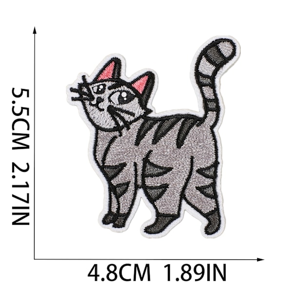 18 st tecknade Kitty-märken med broderade stryklappar för co