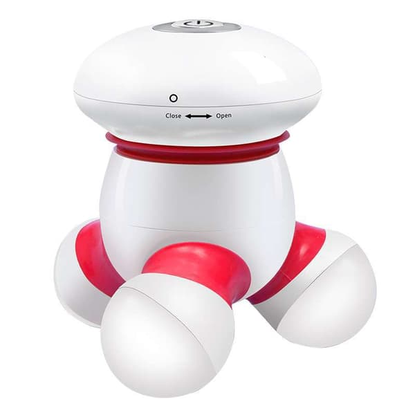 En röd laddningsbar mini-triangelmassager, för hela kroppen, midja och nacke
