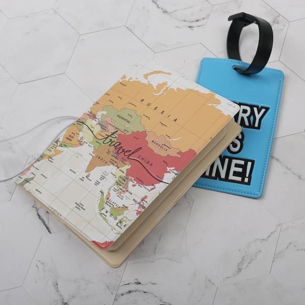 1x Passportskydd - PVC och Plast