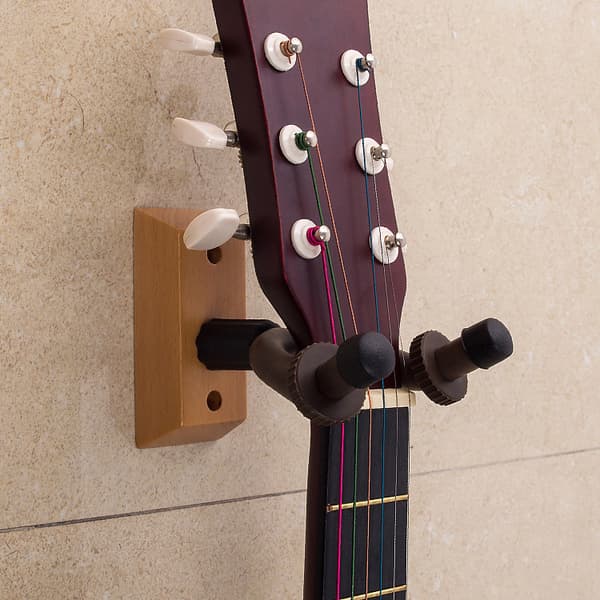 1 Gitarreveggkrok med universelle polstrede armer Holder kroker for