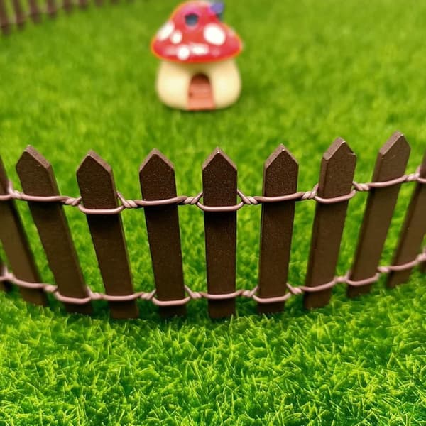 Sett med 3 miniatyr hage gjerder i tre, fleksible miniatyr