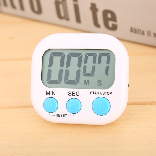 4 stk. Magnetisk køkkenur med stort LCD-display, timere til madlavning, studier, høj alarm og nedtælling