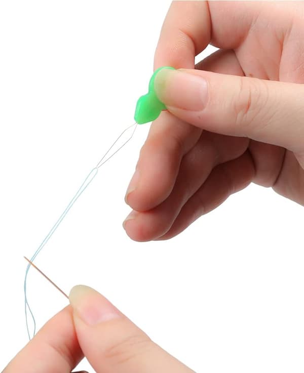 Plastik Nåletrådere, 50 Styk Nåletrådere til Syning M