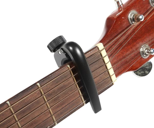 1 stk (Svart) Gitar Capo, Pro Alloy Gitar Capo med Skruejustering