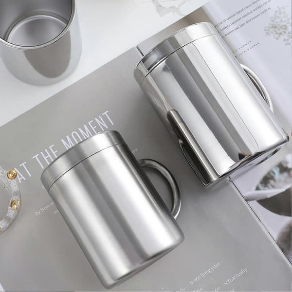 Vattenmugg Portabel Dubbelväggig Rostfri Stål Resetermos med Lock för Hemmet 300ML