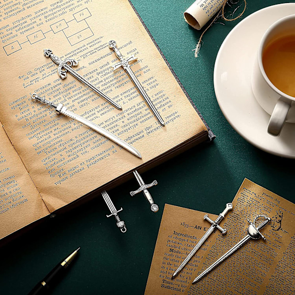 /#/14 kpl 7 tyyppiä metalliset kirjanmerkit Vintage kirjanmerkki riipukset Mini kirjanmerkit Pitkä tikari kirjanmerkki Craft tarvikkeet DIY-kirjan ystäville (Hopea)/#/