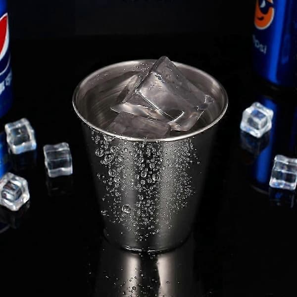 Shotglass-sett, 12 shotglass i rustfritt stål, campinggaver