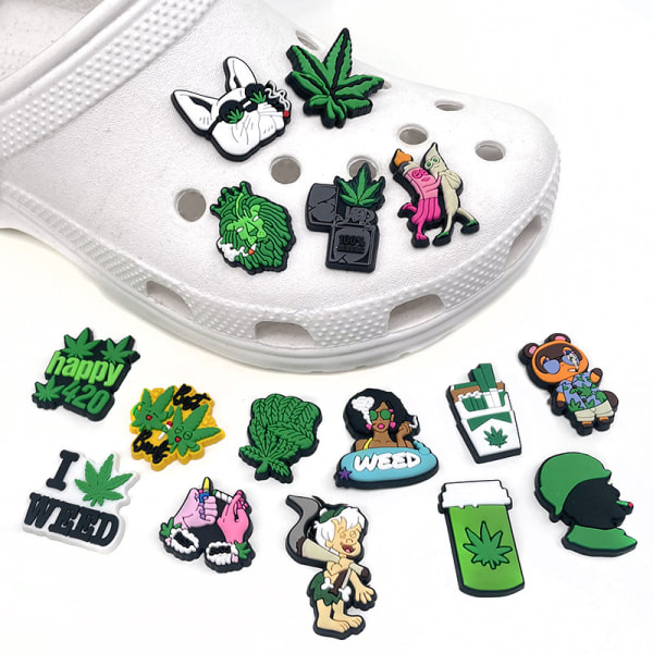 16 Stykker 3D Clog-Sandaler Pynt (Blad), Sko Charms, Søde Sko O