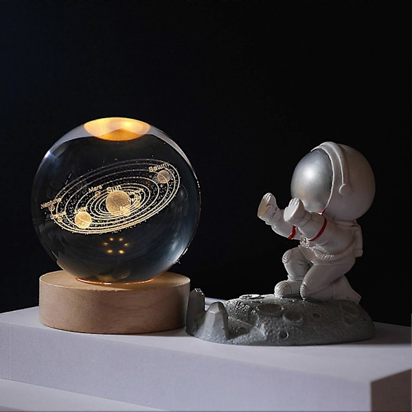 Stellar Sphere Lampe med Faux Krystal og LED Base, Klar Kugle med 3D Udskæring, Natlampe til Hjemmeindretning G