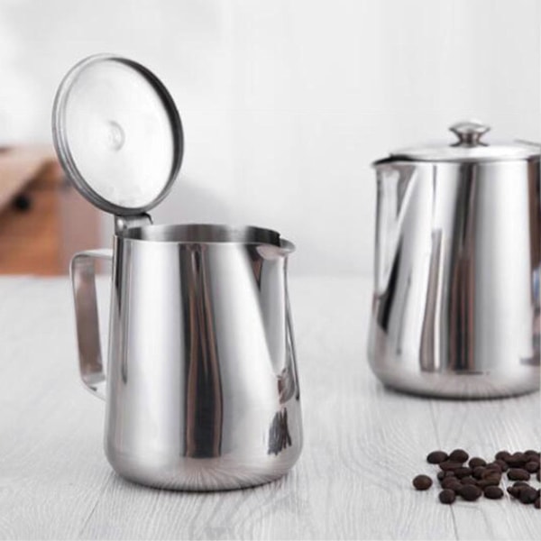 Mjölkskumningskanna med Lock Multifunktionell Rostfri Latte Art Mjölkskummare Kopp Barista Verktyg 350ml