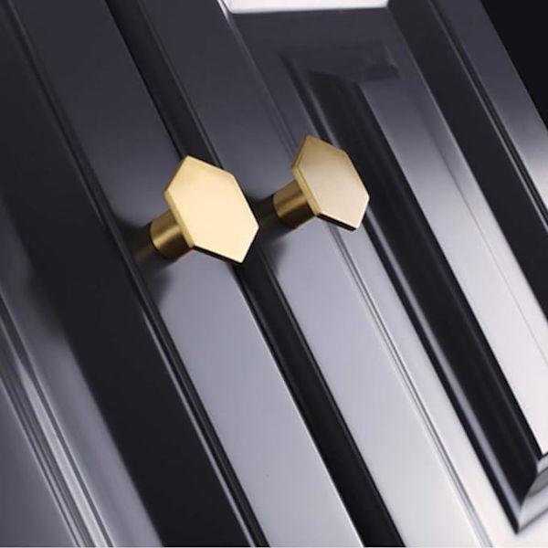 Set med 10 Borstade Mässings Möbelknoppar 30*21mm (Hexagon), Guld