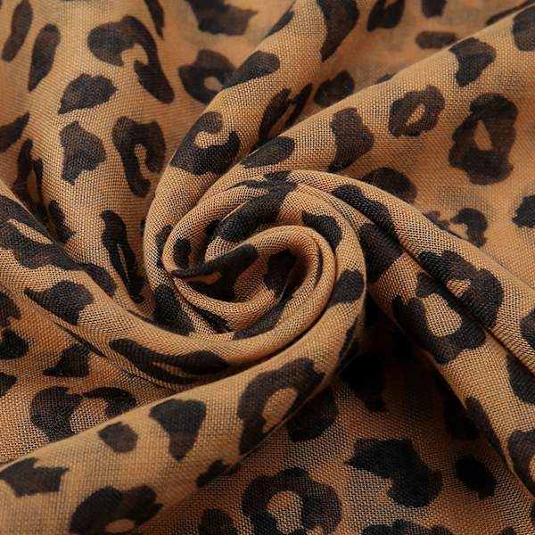 Leopardmönstrad scarf, 180-90cm
