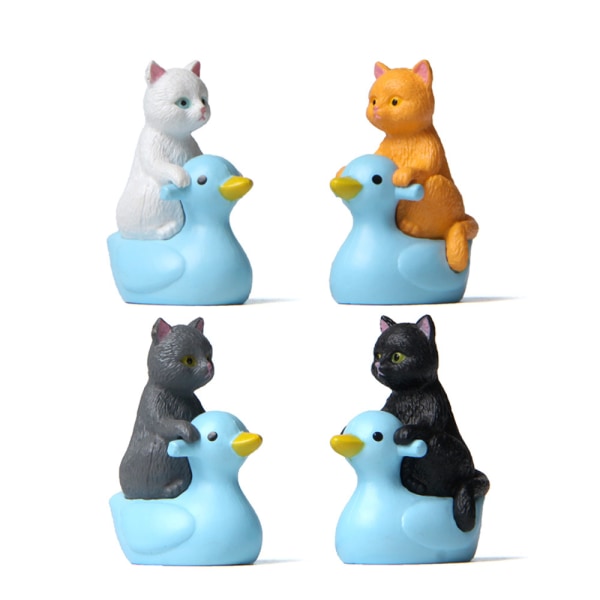 Sittende and blå katt kattunge mikro landskap hagearbeid landskap