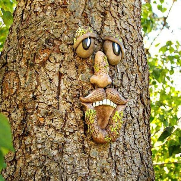 3D Trädansikte Ornament - Rolig och Lekfull Trädansikte Skulptur - Trädgårdsdekoration