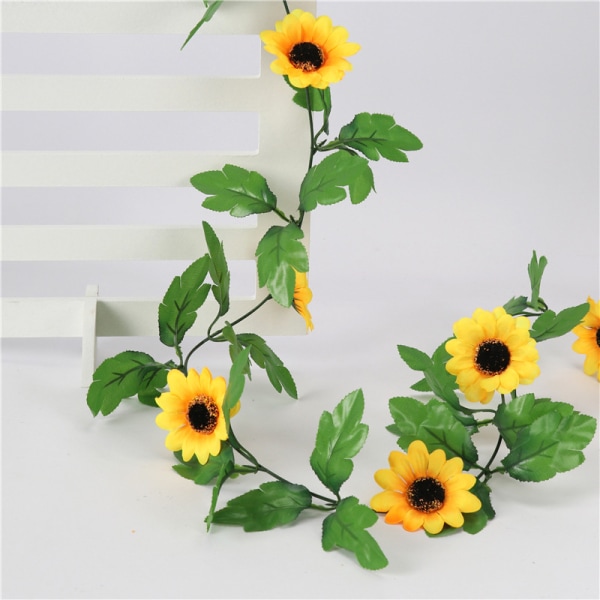 1 stk. 2,5 m Garland 3 blade Kunstige Solsikke Girlander Arti