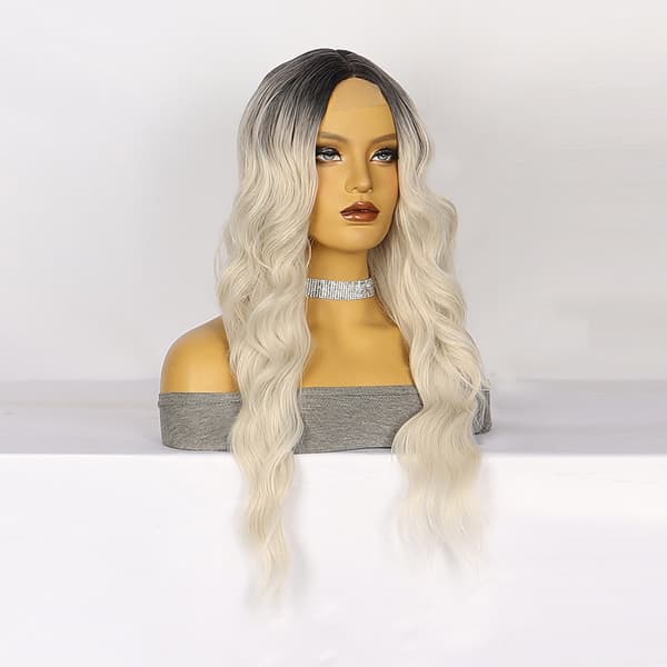 Parykk med blond gradient, langt krøllete hår