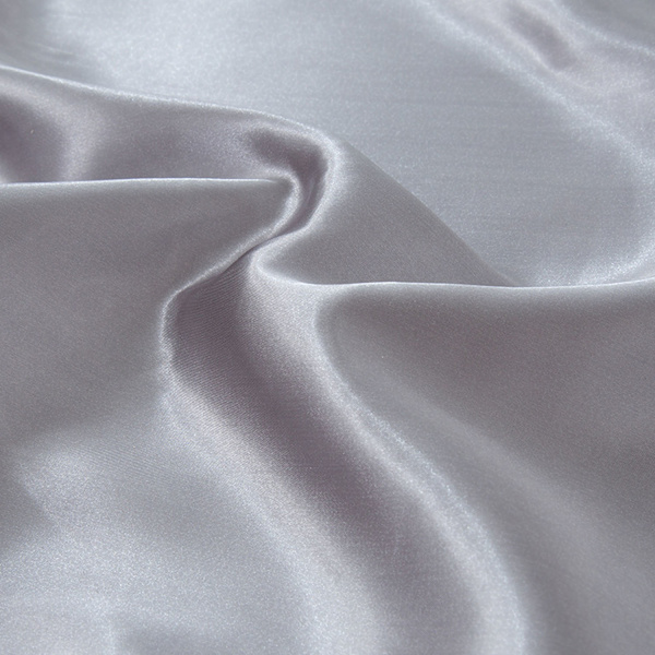 ##/Imitoi silkkiä muistuttava lakanapäällinen##/