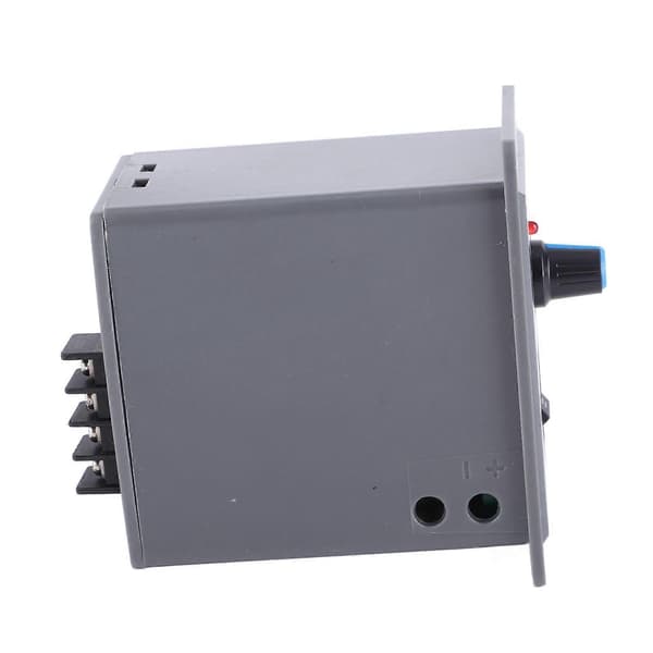 Motorstyring Hastighetsreduksjon DC Bryter 6A Kortslutningsbeskyttelse for 12V / 24V / 36V / 48V