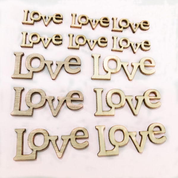 /#/Tretrebokstaver for å dekorere LOVE/#/