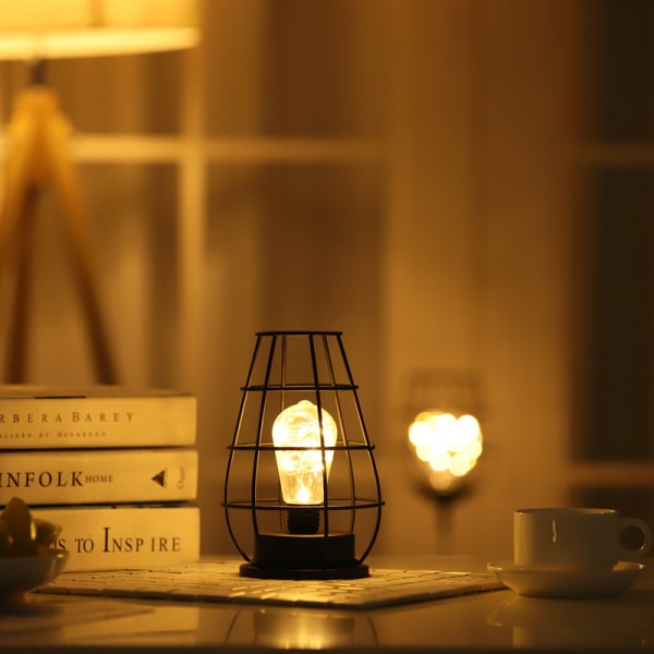 Bordlampe i moderne svart jernnett - Bur-stil