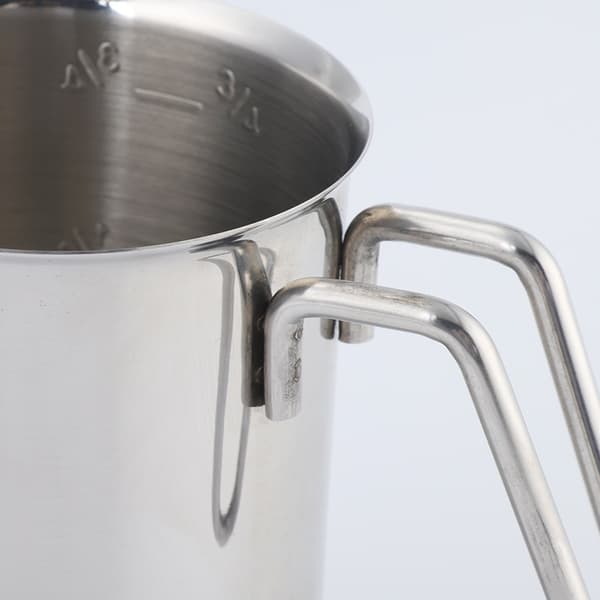 1000ML, mätkopp, rostfritt stål, invändig skala, hällkant och ståltrådshandtag, diskmaskinsäker