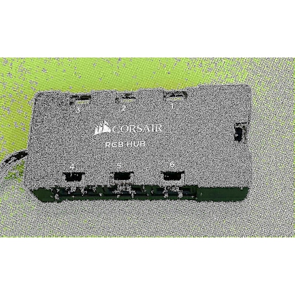 Til Corsair Lightning Node Pro Commander Crystal Corsair 6-port RGB LED-blæserhub