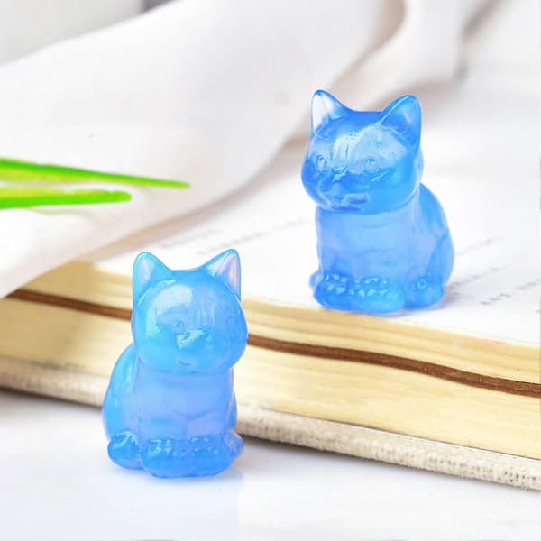 JiKaiX Faux Krystal Kat Statue Bedårende Udseende Rig Farve Mini Størrelse Lykkekat Figur Skrivebords Ornament E